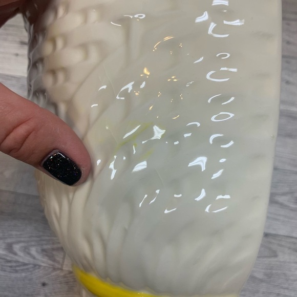 Vintage Haeger Pottery Wall Pocket Vase - Picture 8 of 11